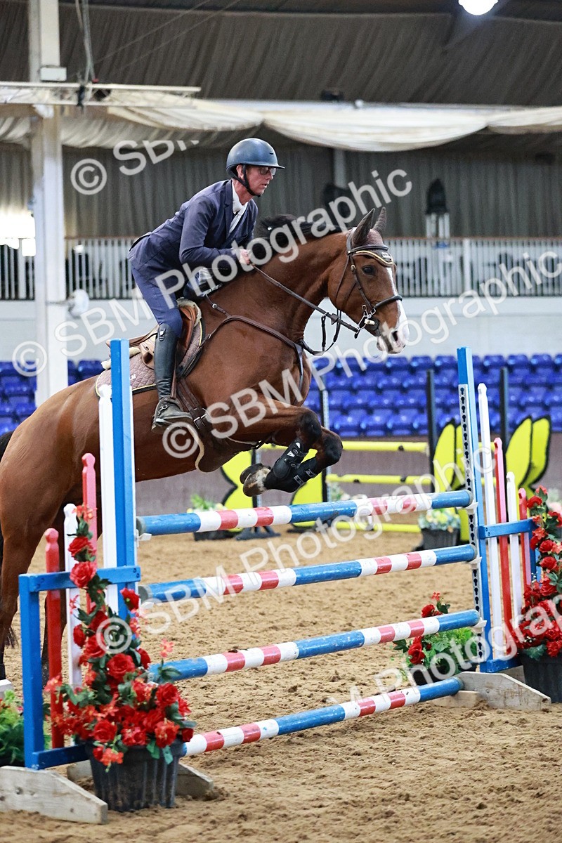 SBM_001953 - Class 5 - Senior Foxhunter 1.20m