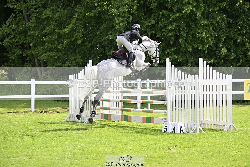 250613A-102508-00431 - Cls 1 Snr Newcomers and 1.10m Open