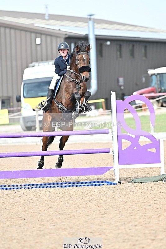 251001-132545-00311 - Cls 4 Newcomers and 1.10m Open