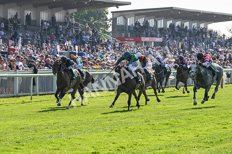 180524-Race 5-Tinto-9682 - Race 5