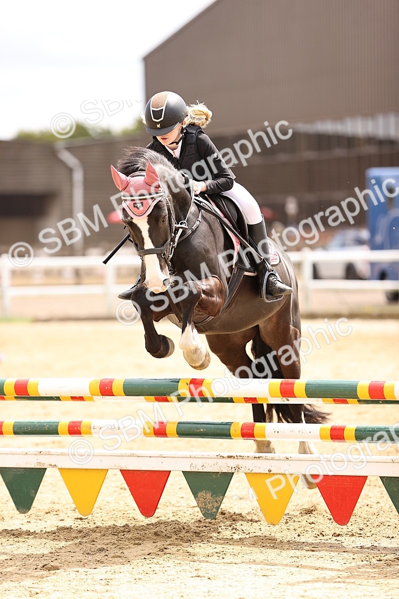 SBM_008014 - Class 3 - 90cm showjumping