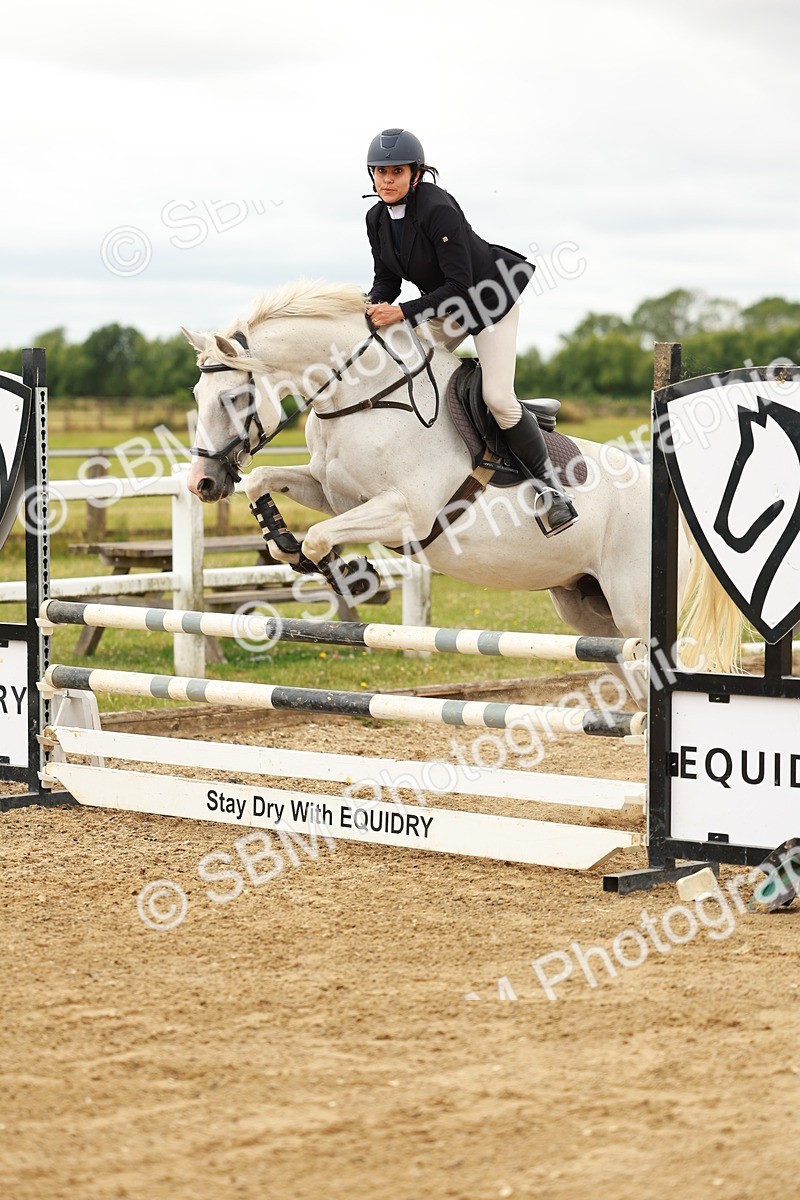 SBM_001809 - Class 9 - Senior British Novice - 90cm