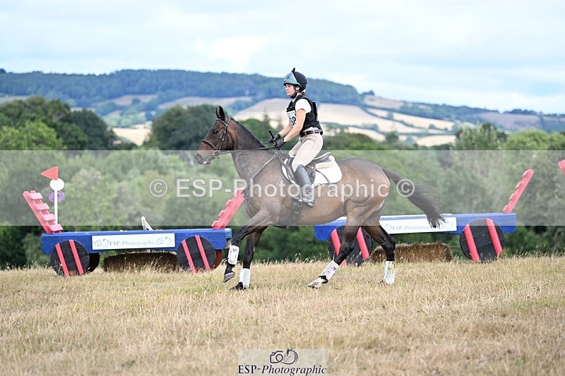 250803A-151911-16185 - O-668-Leia.Massey-SLIPALONGTREVASKIS