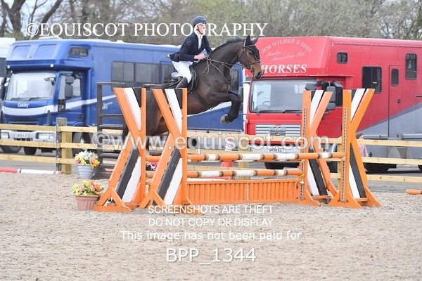 BPP_1344 - CLASS 15 SAT Senior BritiNovice/ 90cm Open