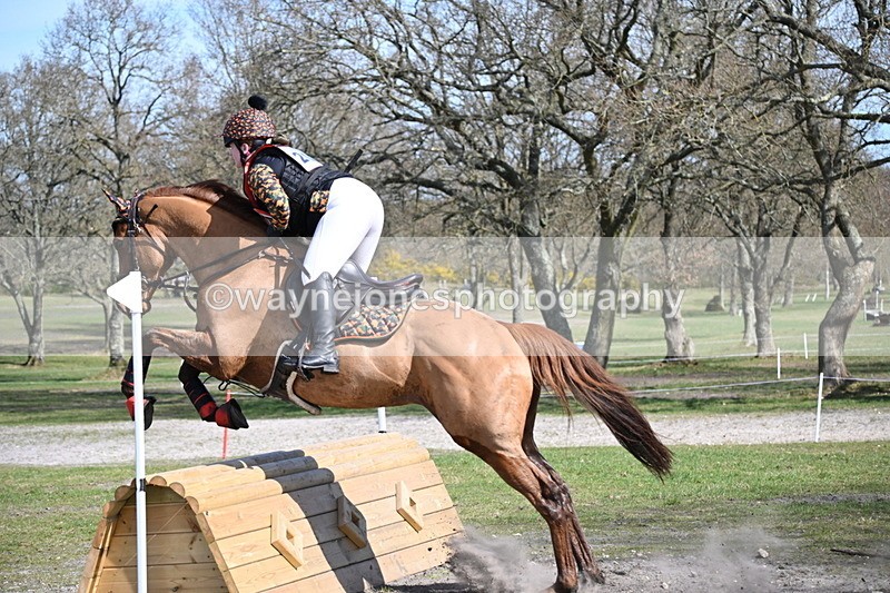 WJ6_2766 - Time 11:00 to 11:24