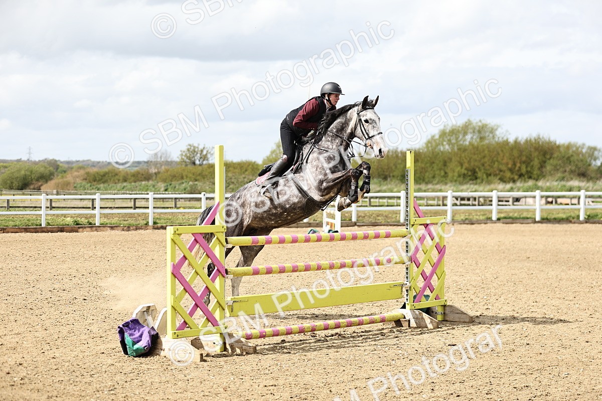 SBM_001068 - Class 4 - Senior Newcomers - 1.10m