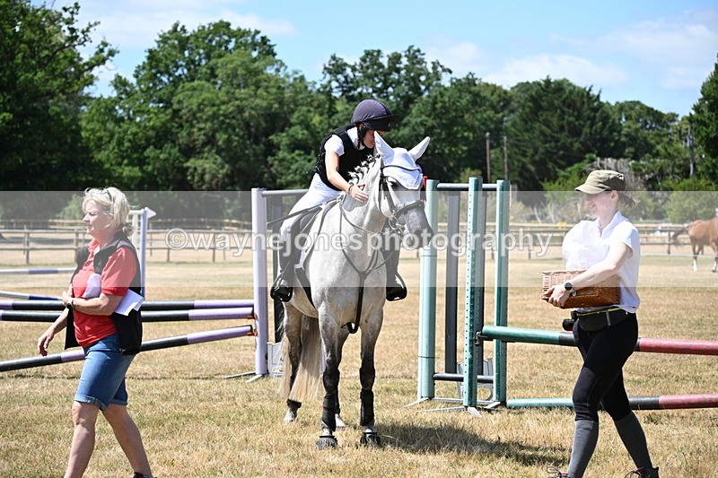WJ6_5997 - Class 13 Novice 60cm