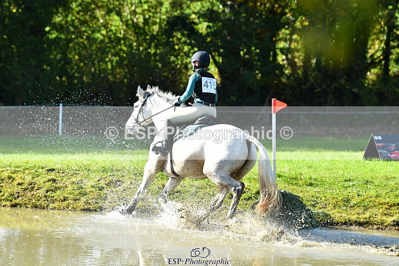 251025A-121943-19636 - F-415-Tara.Leddy