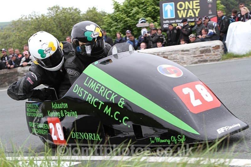  - Sidecar Race 1