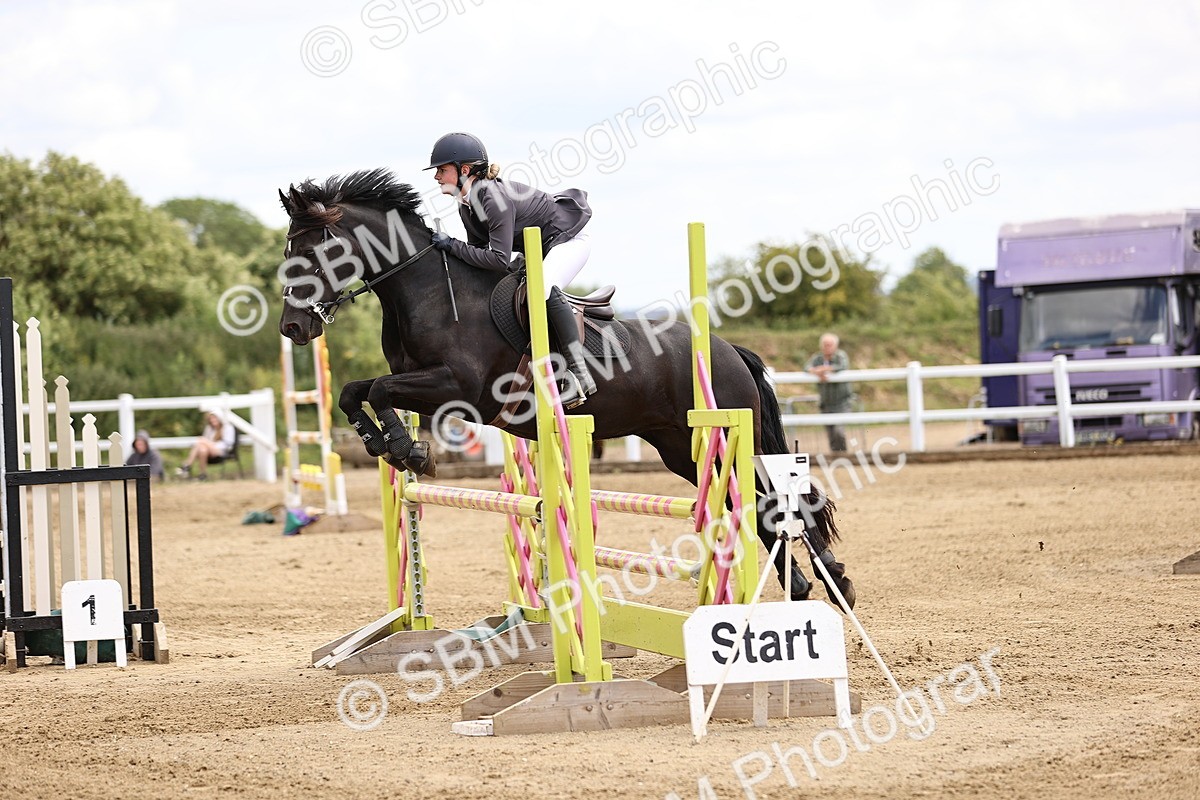 SBM_007974 - Class 3 - 90cm showjumping