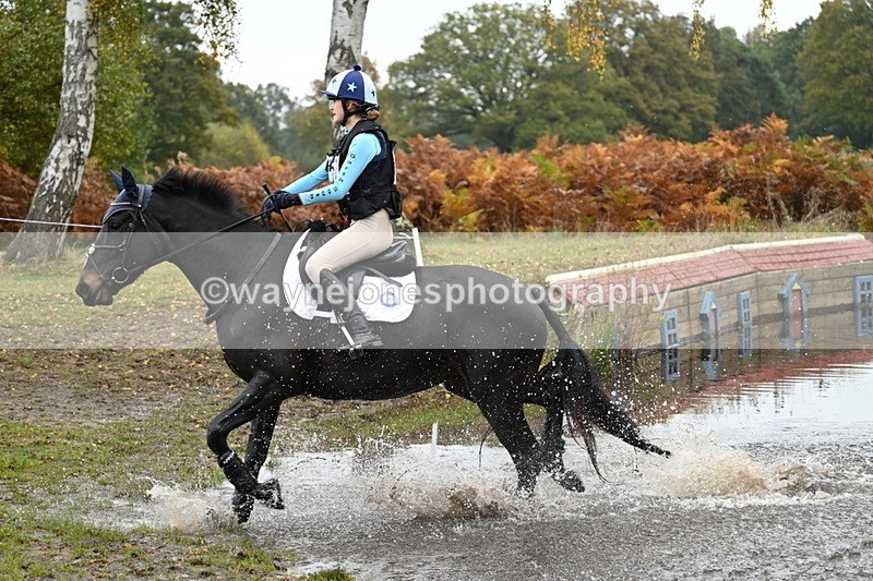 WJ7_0621 - 80cm Cam 2 Water Time 11:08 to 11:28