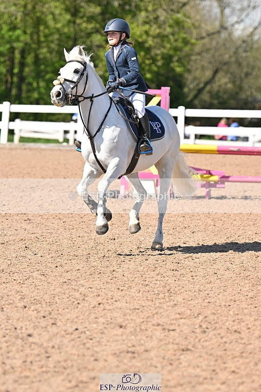 240504A-160506-02700 - Cls 22 & 23 Stepping Stones 128cm & 138cm & Under11's