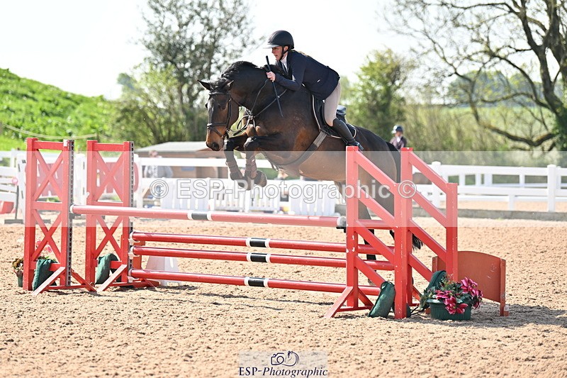 240509A-094642-00238 - Cls 1 British Novice and 90cm Open