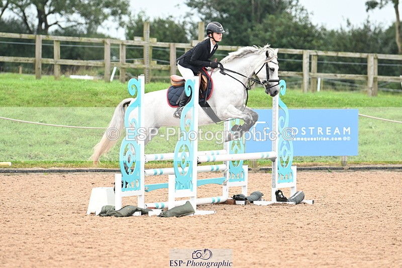 240907A-123251-01668 - Cls 3 Pony Medium Team 80cm & 90cm