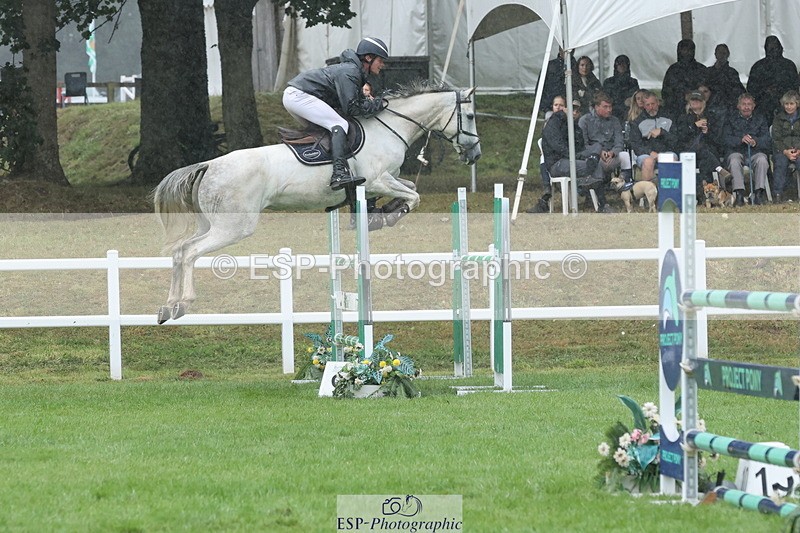 250830A-133931-06748 - Cls 16 Snr Newcomers and 1.10m Open