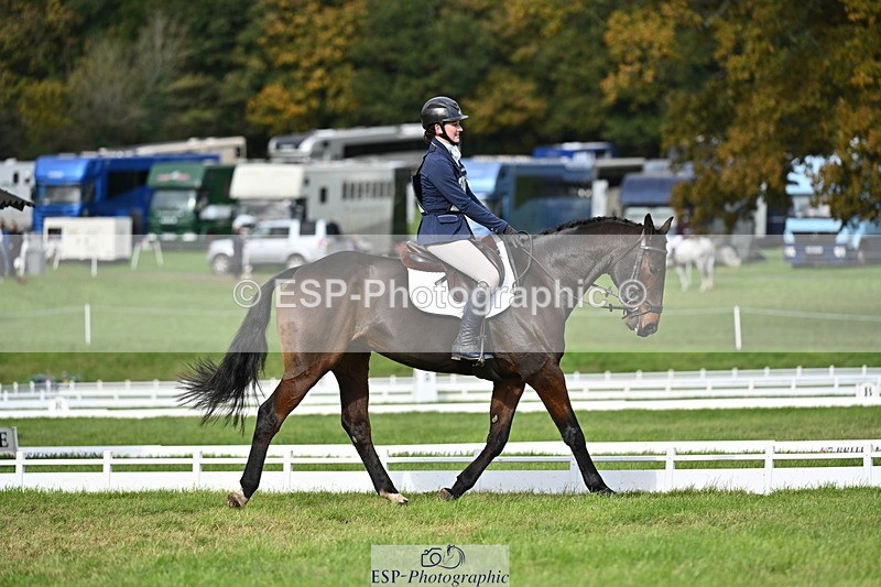 251024A-133640-12160 - D-363-Florrie.Ball