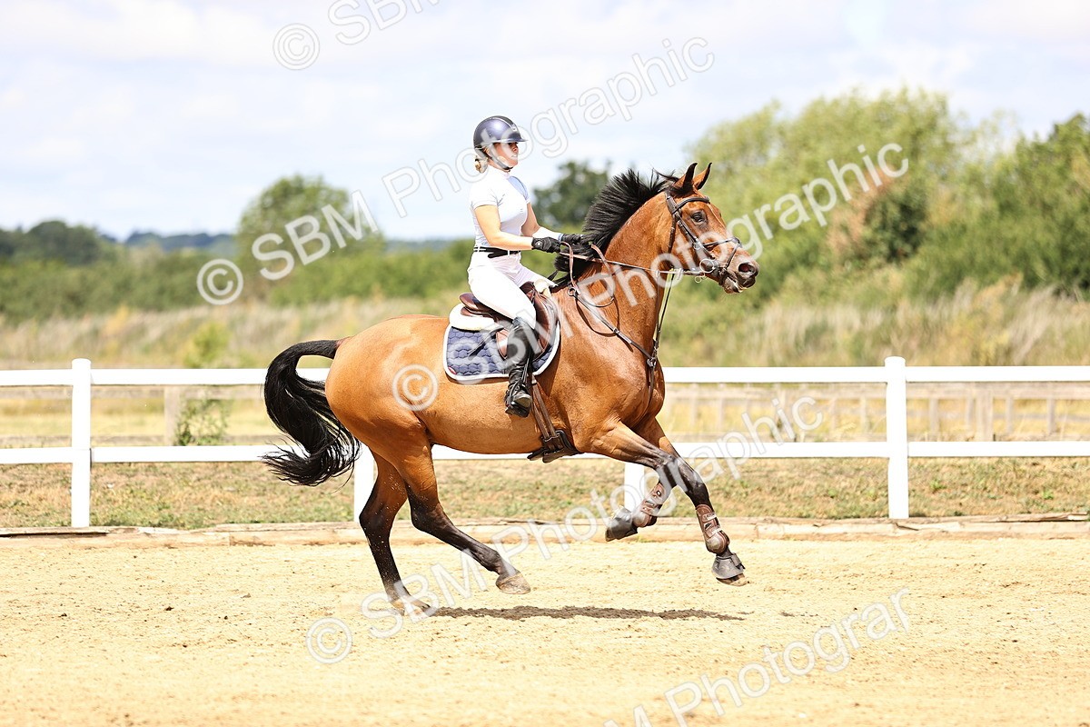 SBM_013509 - Class 14 - Senior Discovery - 1.00m Open