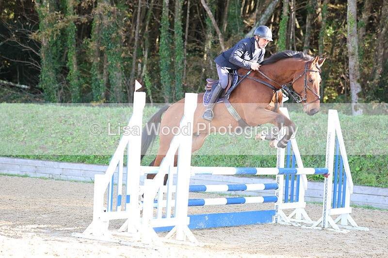 3E7A5480 - Class 4: Senior British Novice/90cm open