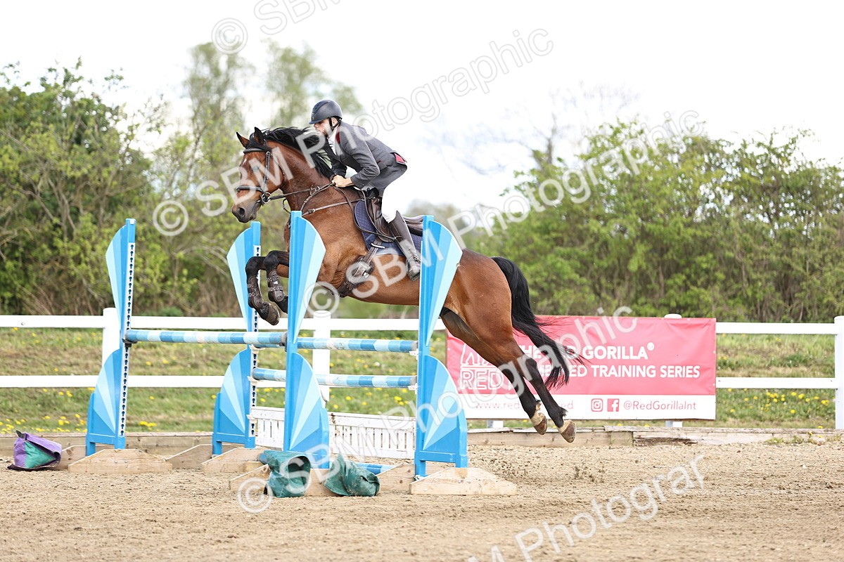 SBM_004037 - Class 17 - Senior Newcomers - 1.10m