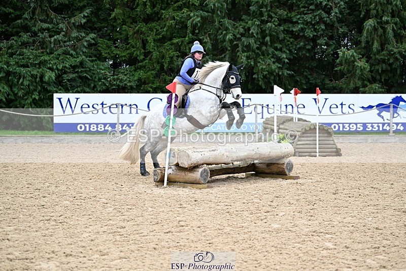 241116-090957-00239 - Cls 1 70-75cm