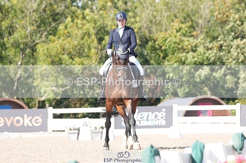 250906-152922-04786 - 110-Chelsea.DonovanFrankie.zenturio