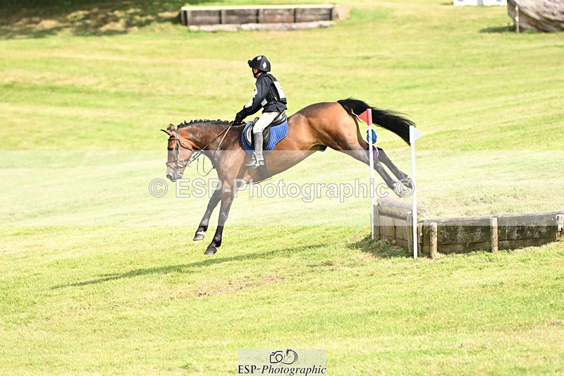 240825X-150256-35578 - 80cm XC 14.30 to 15.30