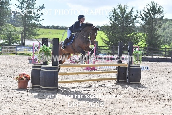 BPP_3604 - CLASS 4 Senior BritiNovice/ 90cm Open