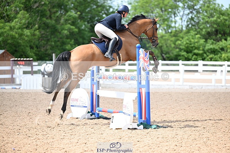 240605A-150351-00879 - Cls 4 Newcomers and 1.10m Open