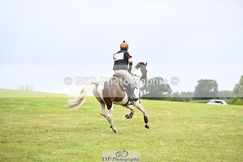 240825X-172723-37750 - 80cm XC 16.30 to 17.30