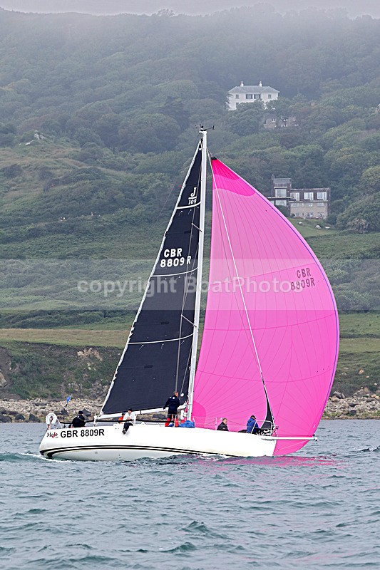210703 MOJO RISIN GBR8809R 5T7A9742 - ROUND THE ISLAND RACE 2021
