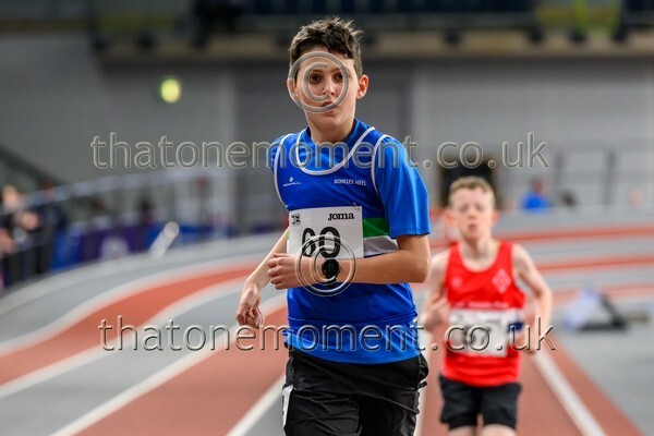 CombiMast25-916551 - Track Male Set Two