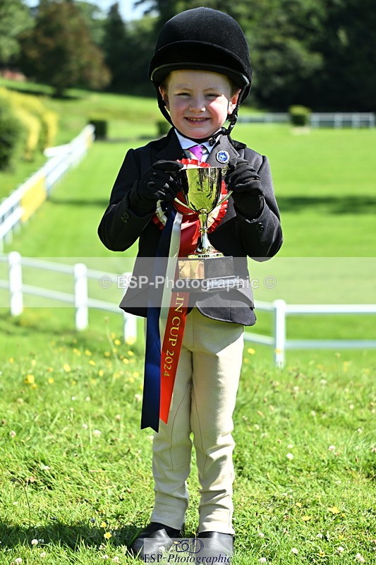 240729B-102559-02138 - Hamlin Cup and Group Photos