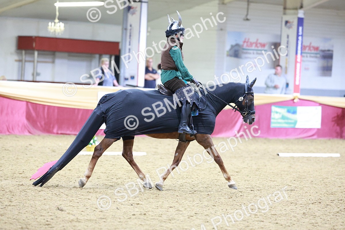 SBM_10372 - Class 62 - Strictly Fancy Dress-Age
