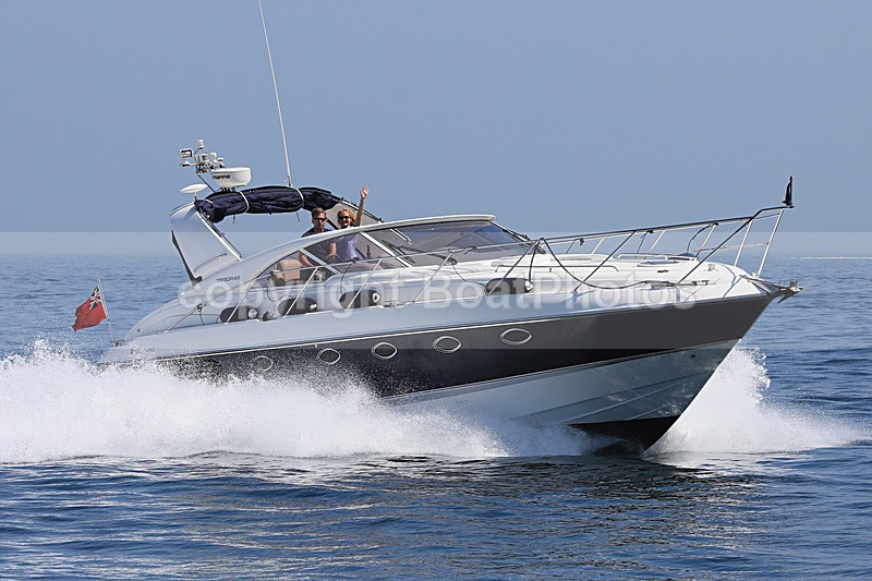 180506 LITTLE DEUCE - FAIRLINE TARGA 43 1Y3A9442 - Motorboats - Open