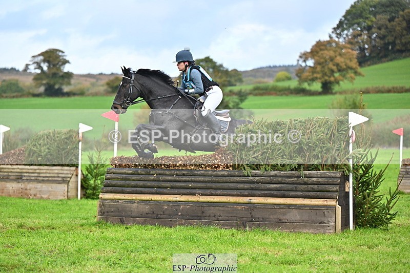 251025A-104254-16827 - D-356-Eloise.Starr