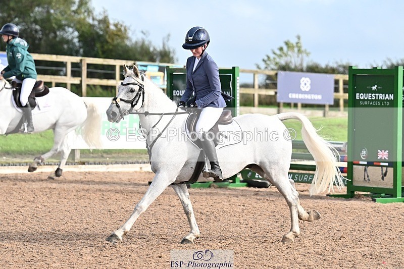 250920-163026-01899 - Cls 22 Pony Intro 90cm Derby