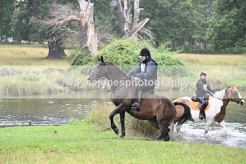 WJ7_8108 - Time at Water 11:06 to 11:21