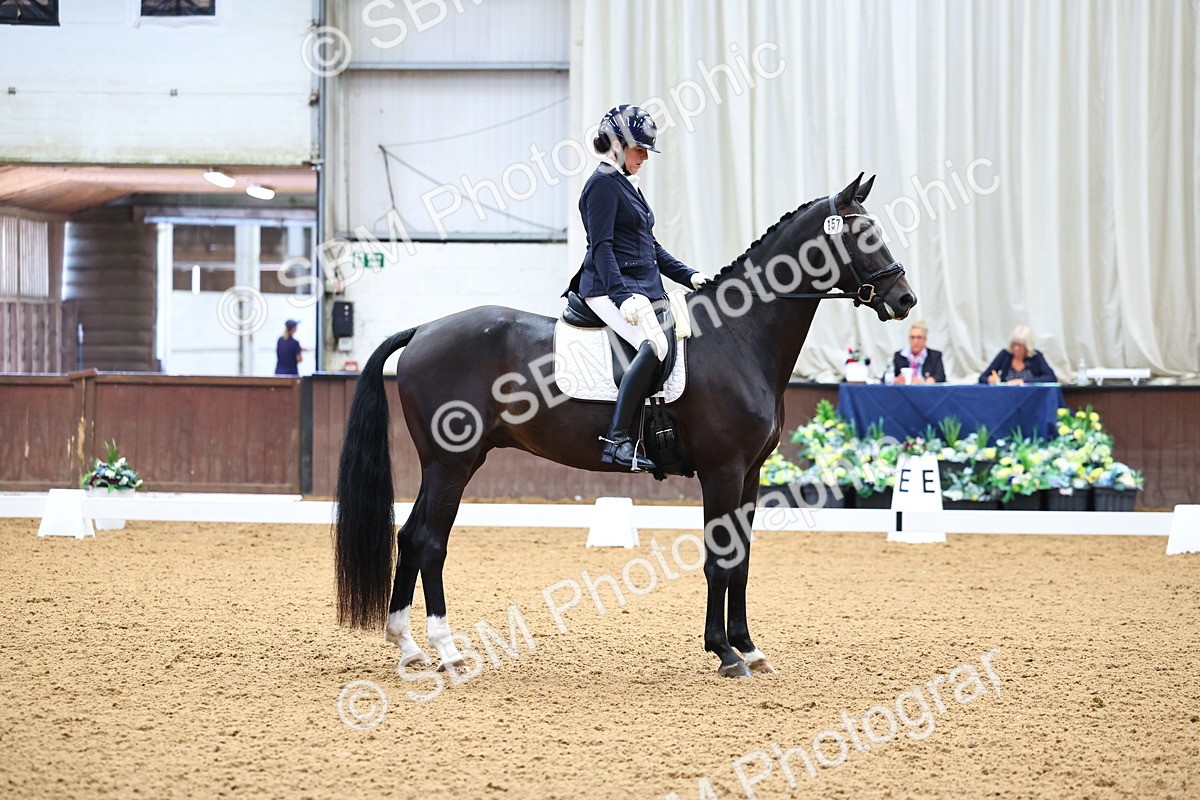 SBM_005348 - Class 5 - Novice 6 - 9.30-10.33