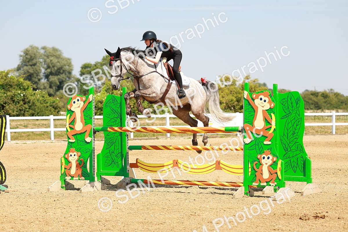 SBM_002121 - Class 5 - Senior Foxhunter - 1.20m
