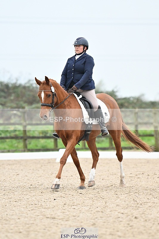 241103-142043-01942 - Novice 1 - 13.10 to 14.34