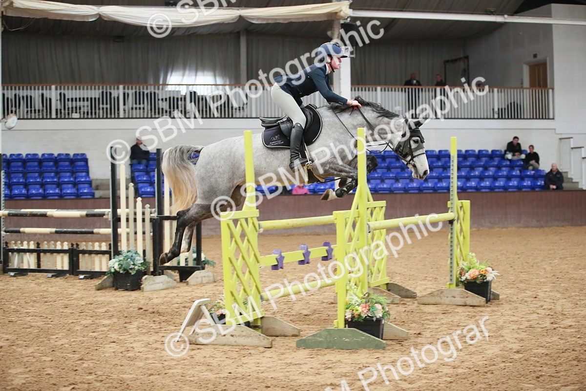 SBM_000909 - Class 4 - Senior Newcomers - 1.10m Open