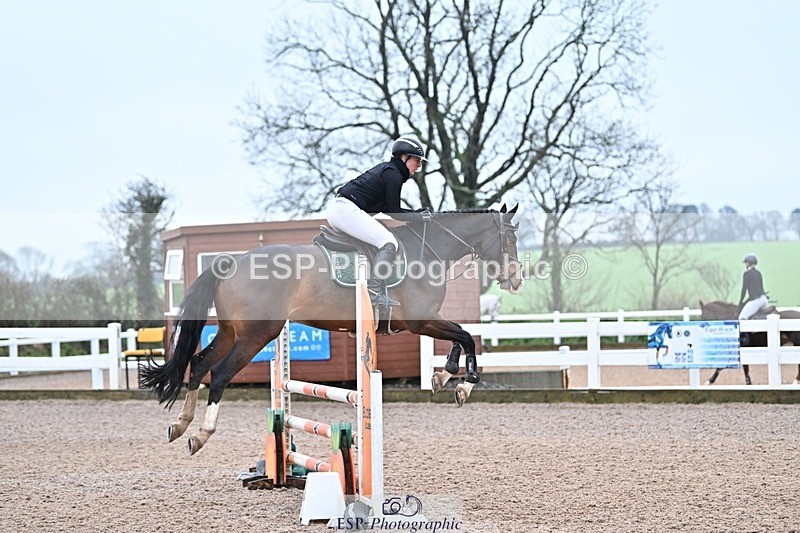 241127-093826-00045 - Cls 01A&B Brit Nov & 90cm Open