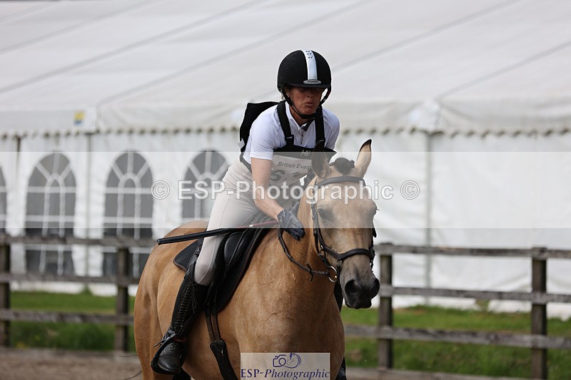 240804-152120-16425 - 619-Fiona_Lewis-BALLYANNY_BUTTONS