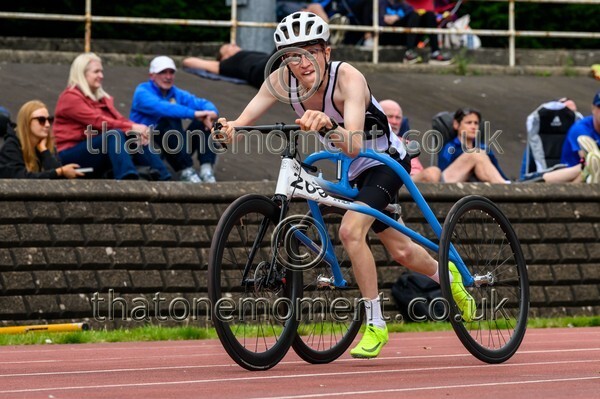 CEM26-913856 - Track Male Set Two
