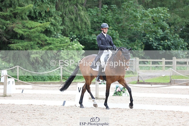 240523-181056-06344 - 320-CARPO_VIVENDI-Jack_Pinkney