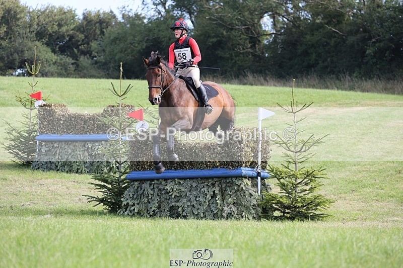 240831A-104713-00923 - 058-Abigail.Rousell-MISTER.CADBURY