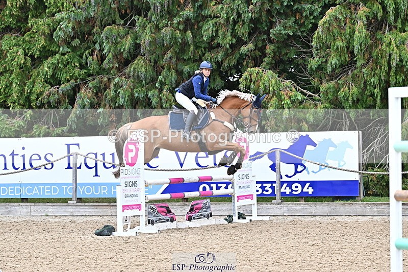 250830A-122230-05976 - Cls 22 95cm Amateur Quali