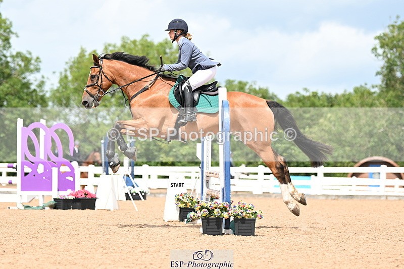 240726A-124418-01201 - Cls 9 85cm Amateur Qualifier