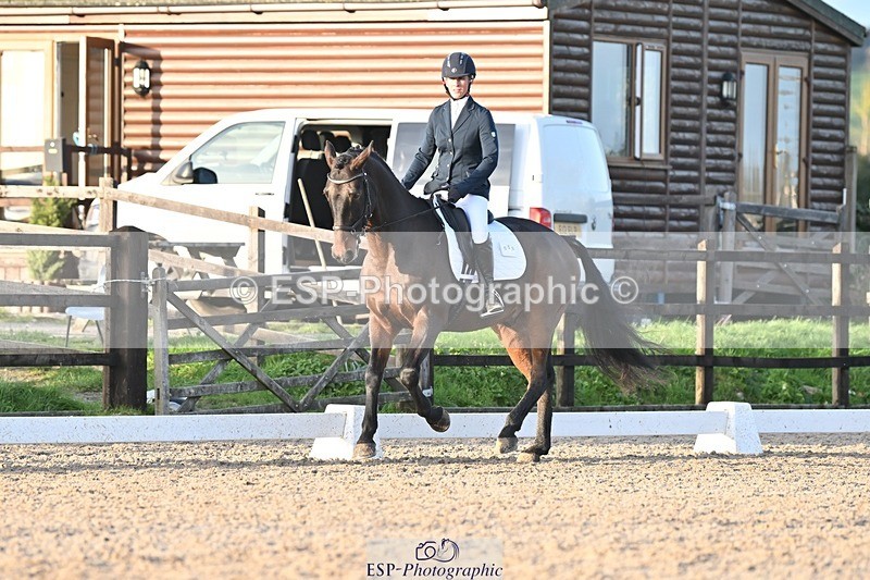 231105-153251-03046 - Cls 4 Novice 24 15.24 to 16.35 break