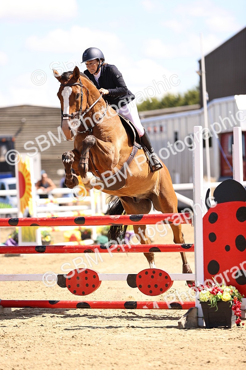 SBM_015037 - Class 15 - Senior Newcomers - 1.10m Open